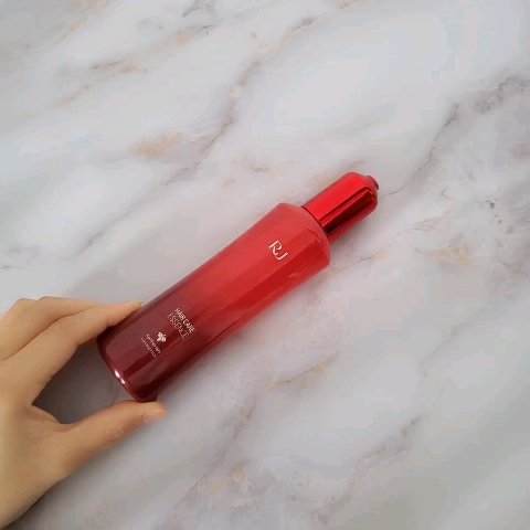 薬用 RJ地肌ケア エッセンス /アピセラピーコスメティクス/頭皮ローションを使ったクチコミ（2枚目）