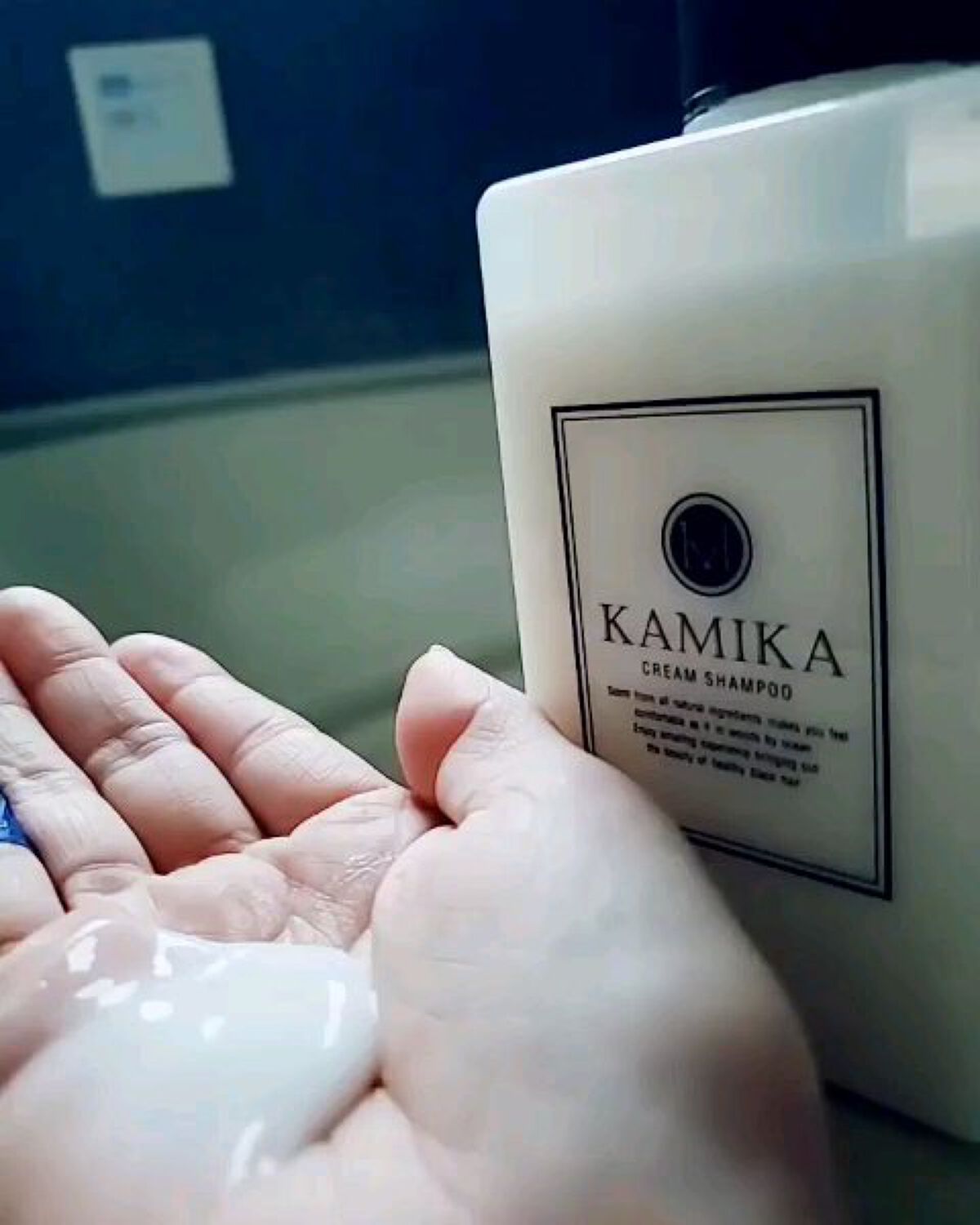 黒髪クリームシャンプー/KAMIKA/シャンプー・コンディショナーを使ったクチコミ（3枚目）