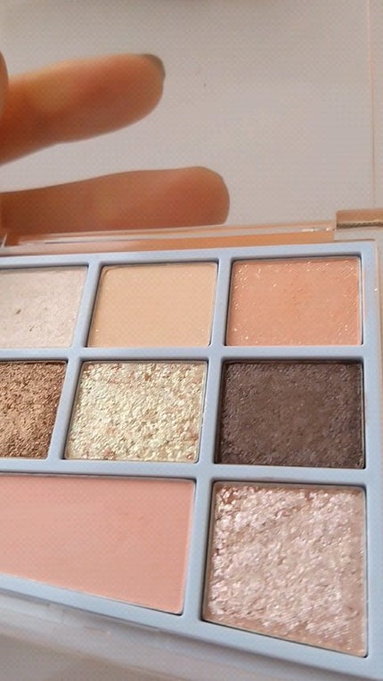 シャンデリアエディション(アイシャドウ/リップグロス)/espoir/メイクアップキットの人気ショート動画