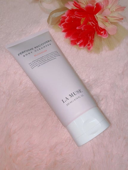 パフュームリカバリーボディクレンザーブロッサム/ラミューズ/ボディソープの人気ショート動画