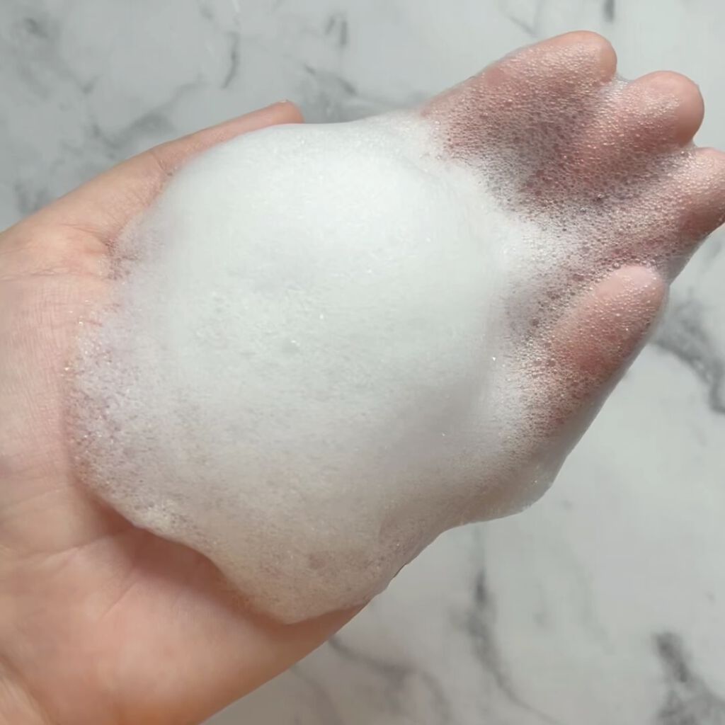 モイストシャンプー＆モイストトリートメント ミニプレシャンプー付き スパ限定キット/エイトザタラソ/シャンプー・コンディショナーの動画クチコミ2つ目