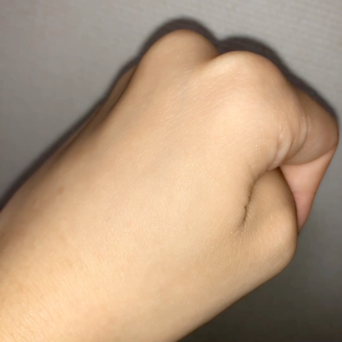 ブリリアンス スキンイルミネーティング　ＳＨ/JERGENS(ジャーゲンズ)/ボディクリームを使ったクチコミ（3枚目）