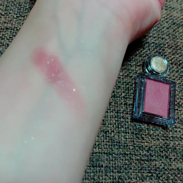 シャドーカスタマイズ/MAJOLICA MAJORCA/単色アイシャドウを使ったクチコミ(3枚目)