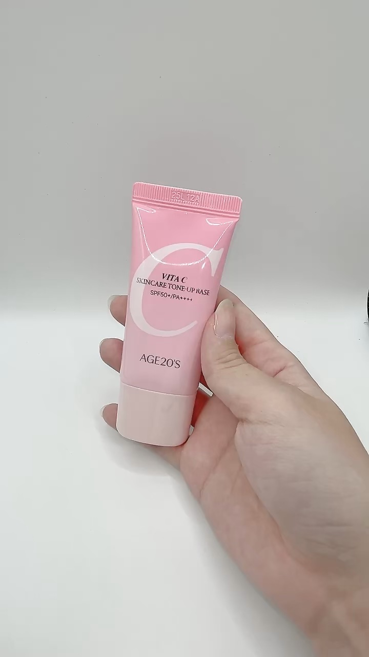 ビタシースキンケアトンアップ化粧下地/AGE20’s/化粧下地の動画クチコミ2つ目