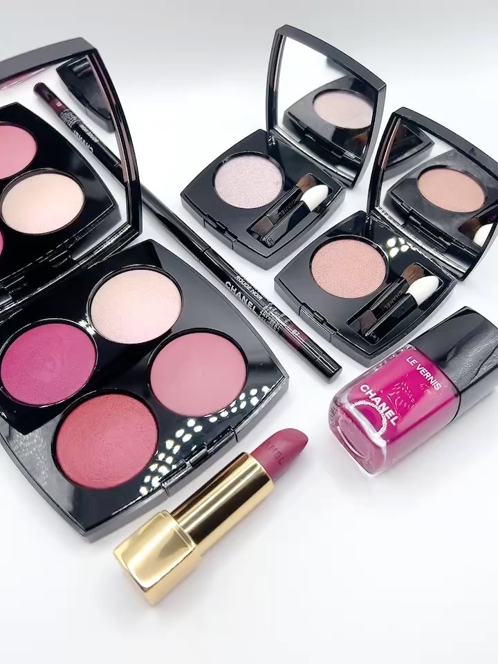 ルージュ アリュール ヴェルヴェット/CHANEL/口紅を使ったクチコミ（2枚目）