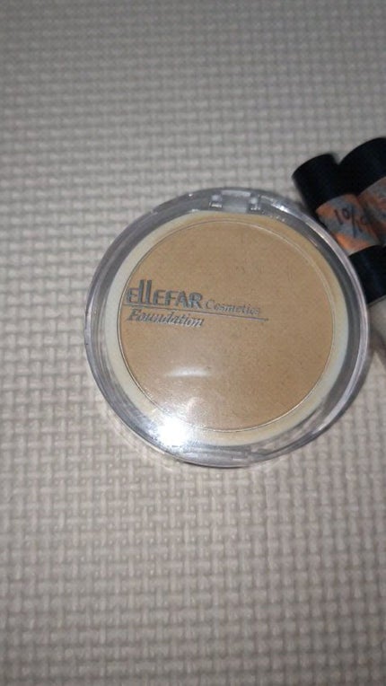 エルファー プロフェッショナル ファンデーション オークル/DAISO/パウダーファンデーションの人気ショート動画