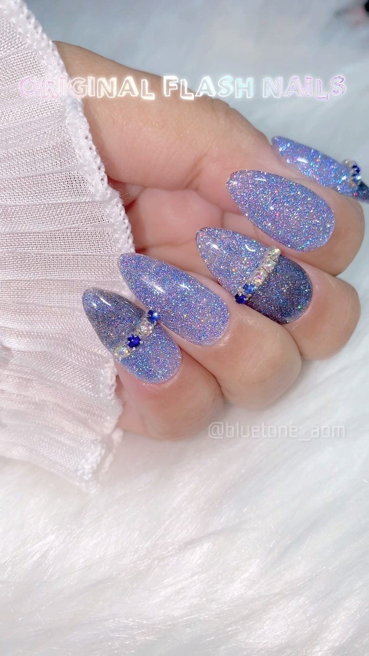 #ネイル,#セルフネイル,#ジェルネイル,#セルフジェルネイル,#フラッシュネイル,#グリッターネイル,#オーロラネイルのネイルデザイン