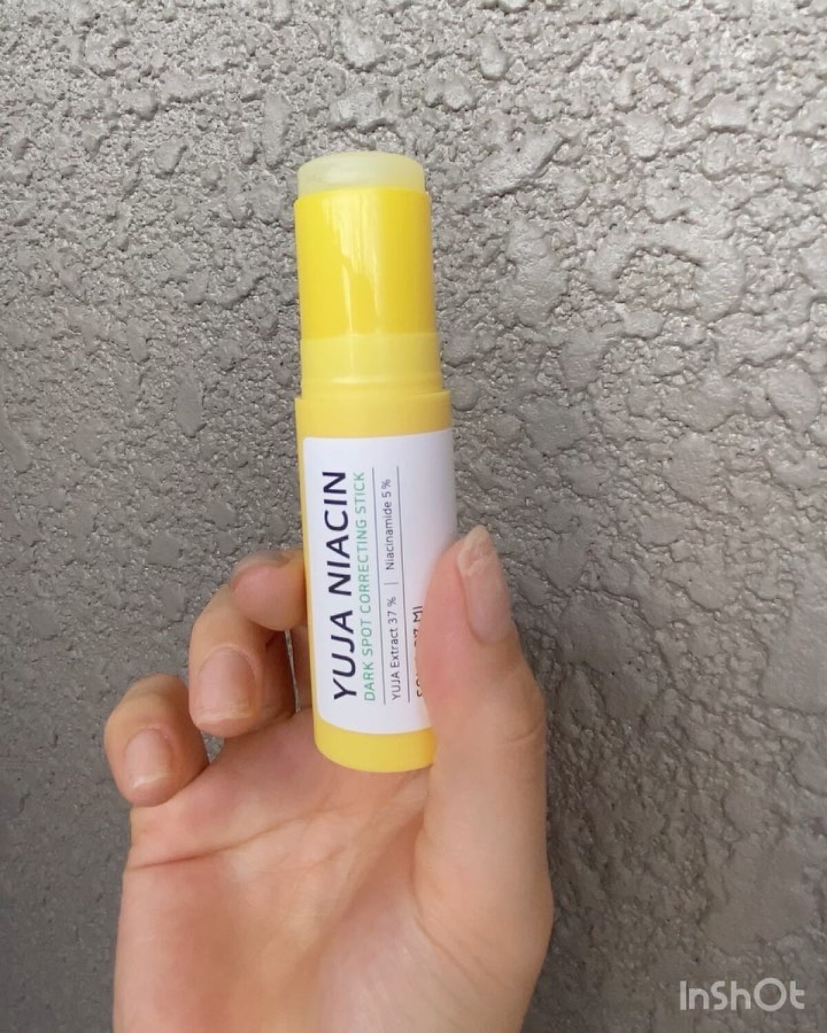 ゆずナイアシンダークスポットコレックティングスティック/SOME BY MI/美容液を使ったクチコミ（3枚目）