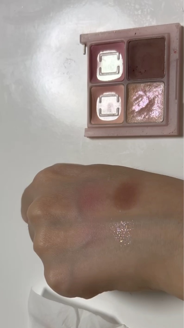 ベターザンアイズ ミルクシリーズ/rom&nd/アイシャドウパレットの動画クチコミ4つ目