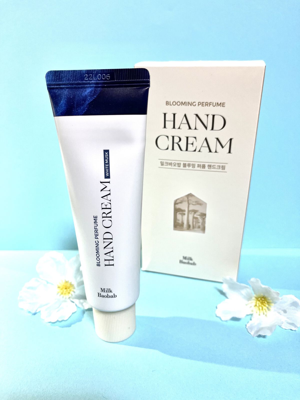 ブルーミングパフューム ハンドクリーム/ミルクバオバブ/ハンドクリームを使ったクチコミ（1枚目）