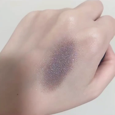 ダズルシャドウ/M・A・C/単色アイシャドウを使ったクチコミ(2枚目)