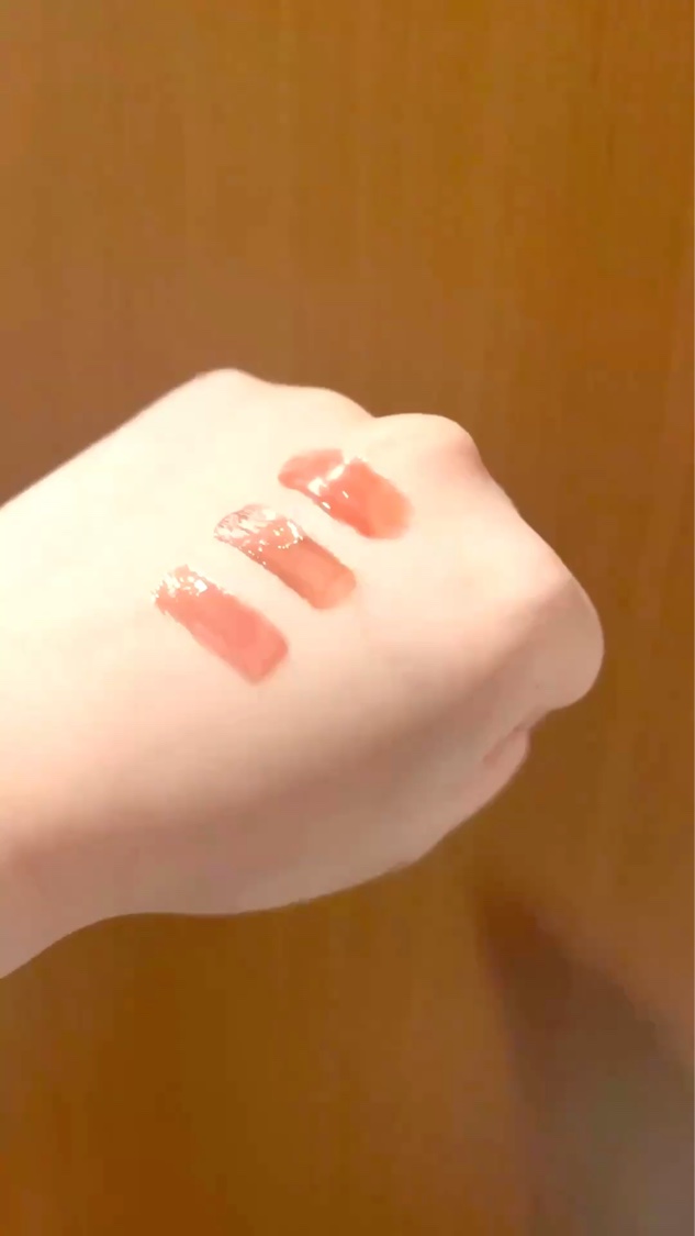 グラスティングカラーグロス/rom&nd/リップグロスを使ったクチコミ（3枚目）