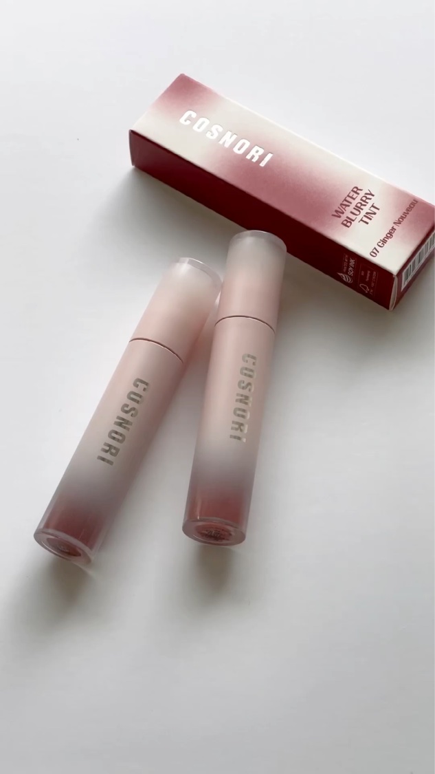 コスノリ ウォーターブラーリーティント/COSNORI/リップティントを使ったクチコミ（1枚目）