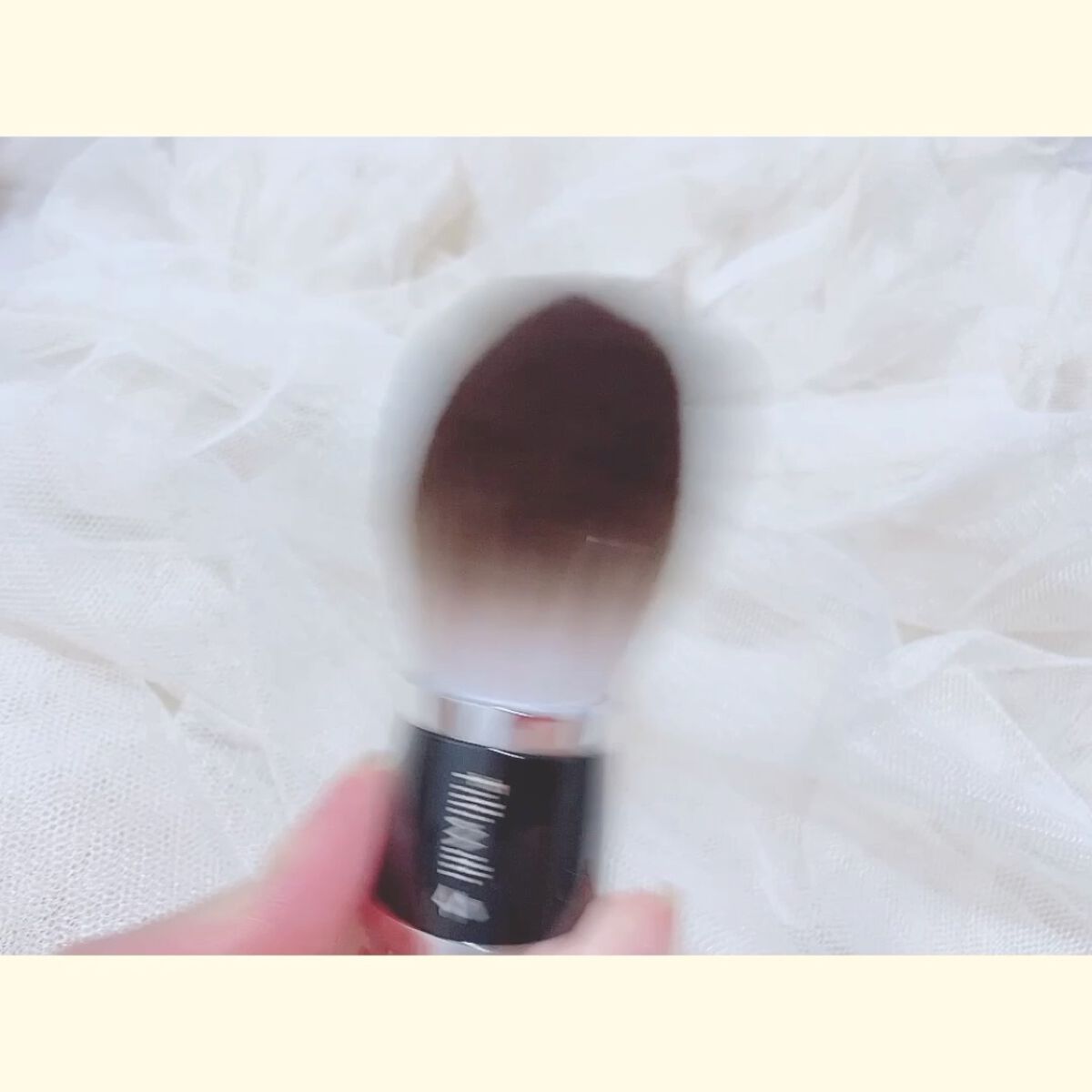 シルキーパウダーフィンガーブラシ (M)882F/fillimilli/メイクブラシの動画クチコミ2つ目