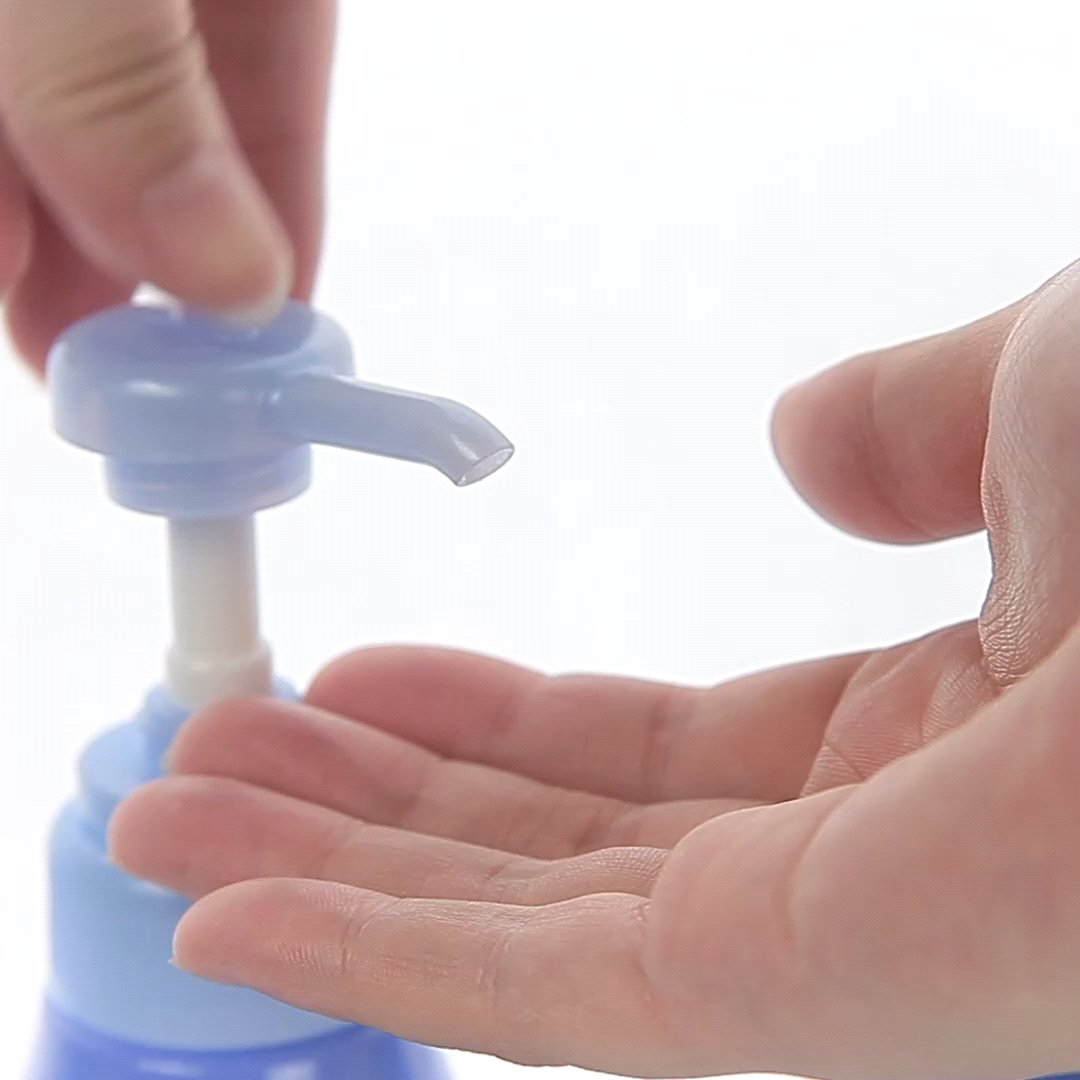 ニベア エンジェルスキン ボディウォッシュ カシス＆ハーブの香り/ニベア/ボディソープを使ったクチコミ（3枚目）