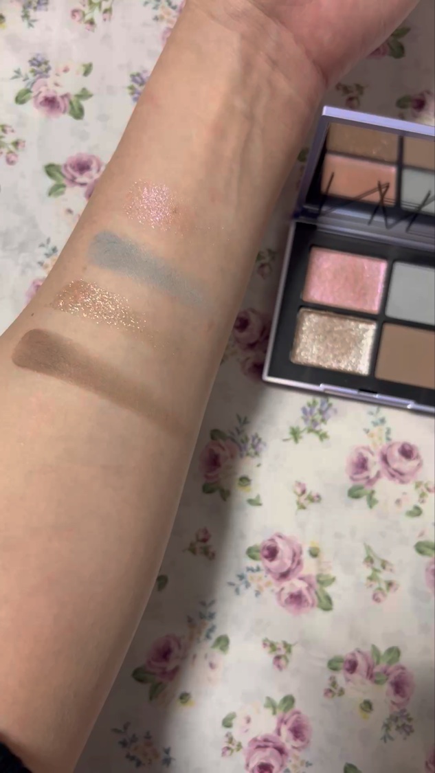 クワッドアイシャドー 05079 SOLARIS/NARS/アイシャドウパレットを使ったクチコミ（2枚目）