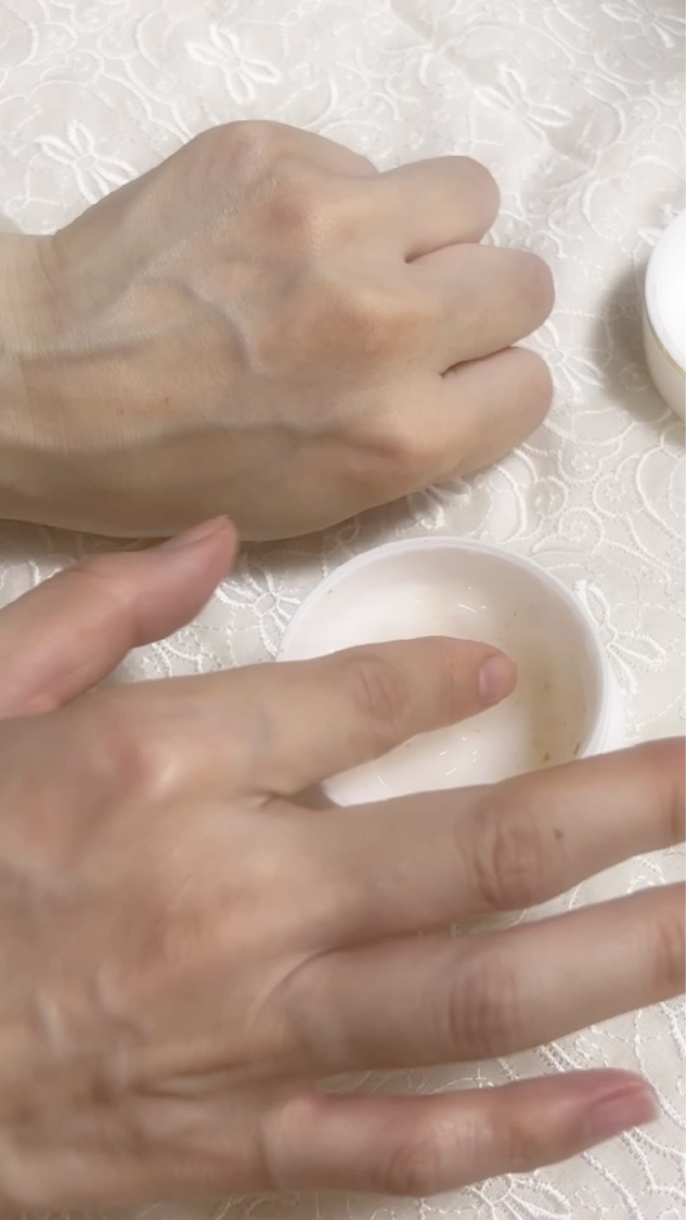 金華ゴールド モイスチャークリーム N/KINKA/ボディクリームを使ったクチコミ（3枚目）