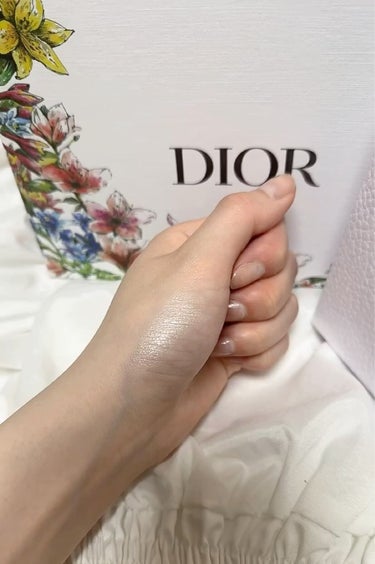 ディオールスキン フォーエヴァー クチュール ルミナイザー/Dior/プレストパウダーを使ったクチコミ（3枚目）