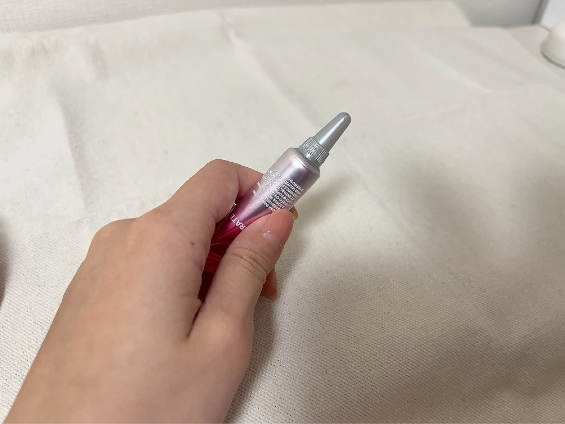 ブレミッシュケア アイコンセントレート/ISOI/アイケア・アイクリームの動画クチコミ1つ目