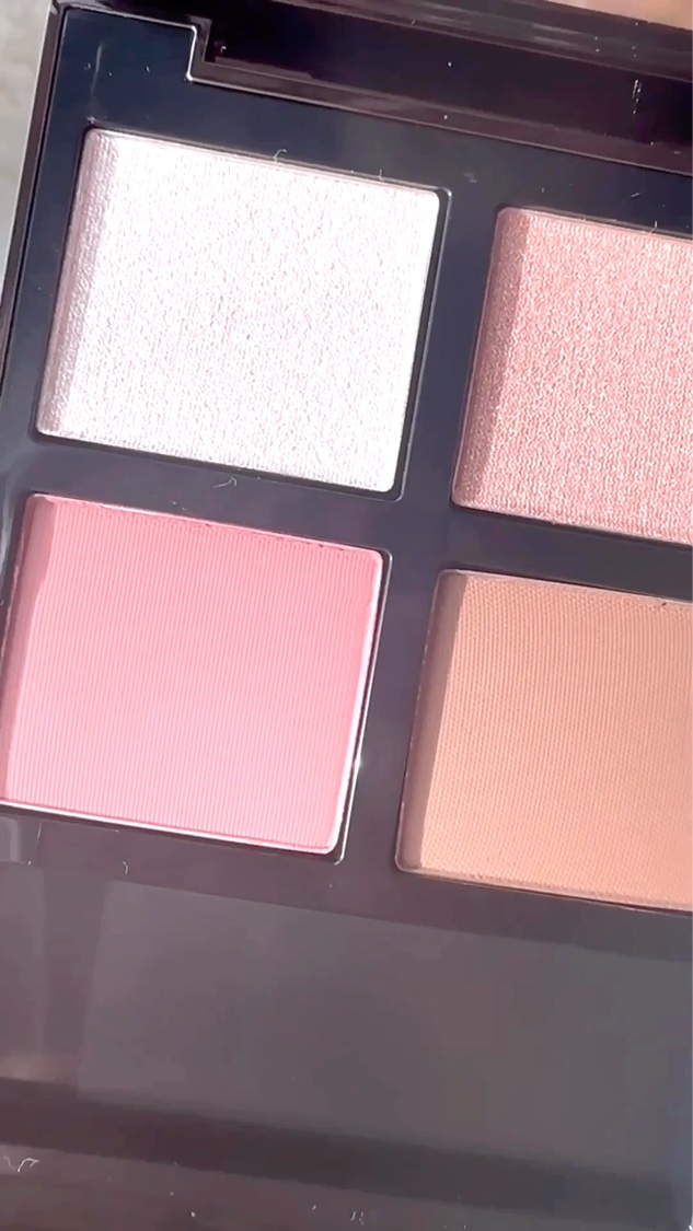 リップ カラー/TOM FORD BEAUTY/口紅の動画クチコミ2つ目