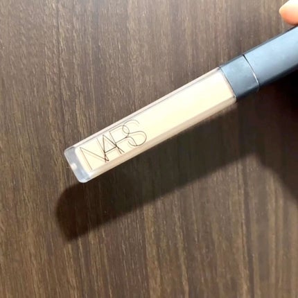 ラディアントクリーミーコンシーラー/NARS/リキッドコンシーラーの人気ショート動画