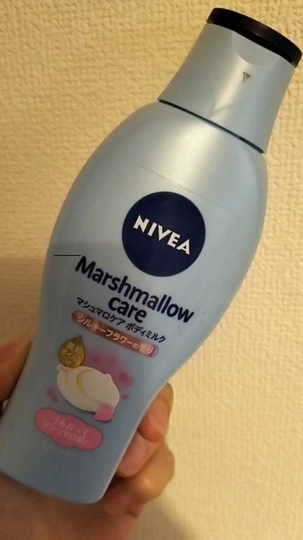 マシュマロケアボディミルク シルキーフラワーの香り/ニベア/ボディミルクの人気ショート動画