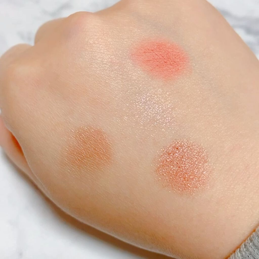 デザイニングポイントシャドウ/Linoue/アイシャドウパレットの動画クチコミ2つ目