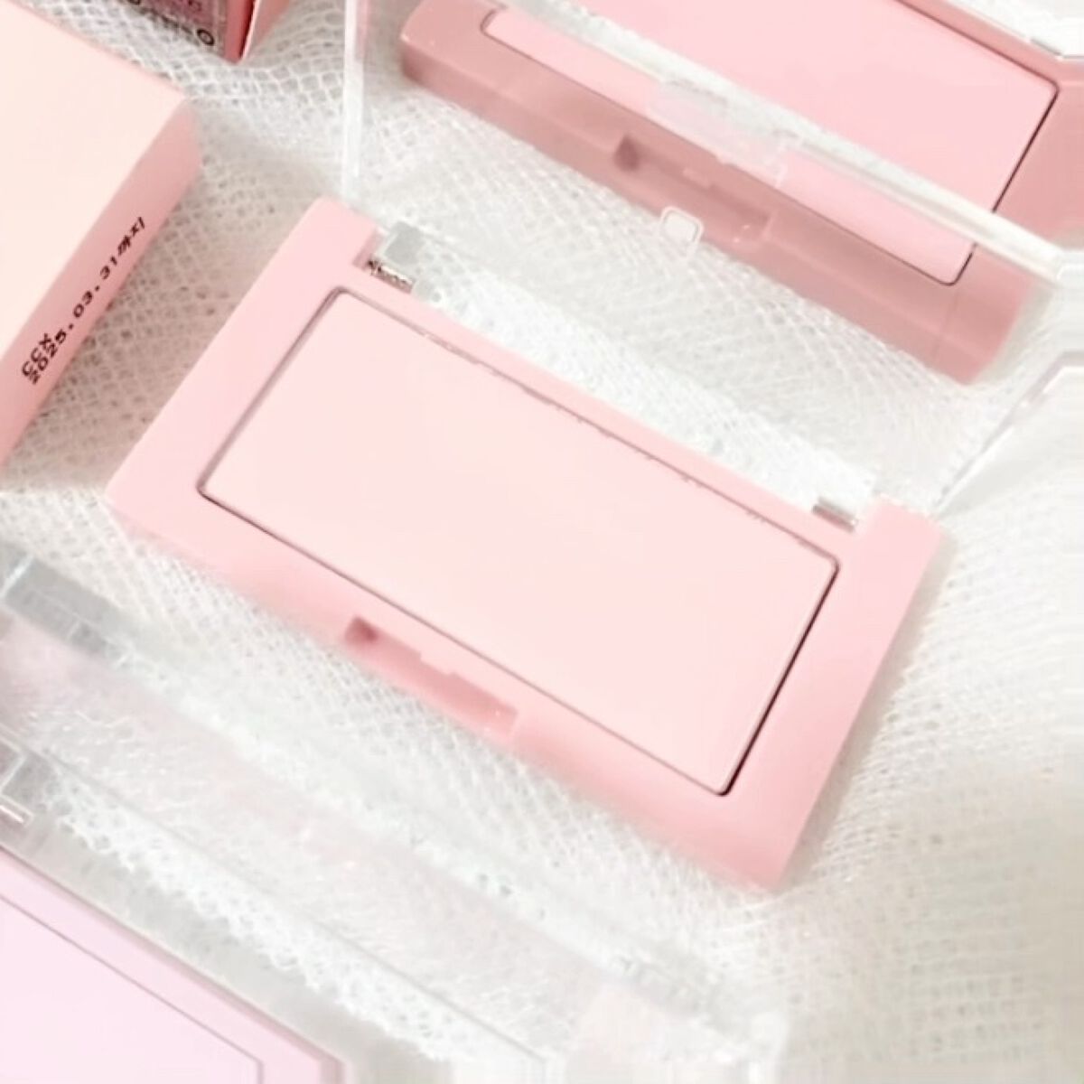 ベターザンチーク/rom&nd/パウダーチークの人気ショート動画