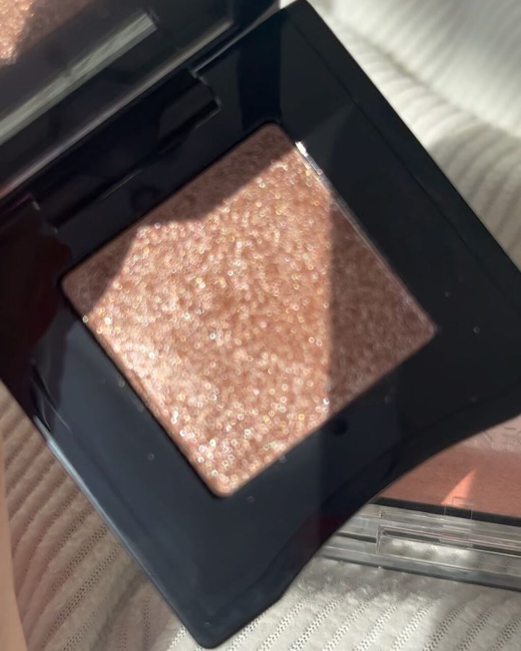 ポップ パウダージェル アイシャドウ/SHISEIDO/単色アイシャドウを使ったクチコミ（2枚目）