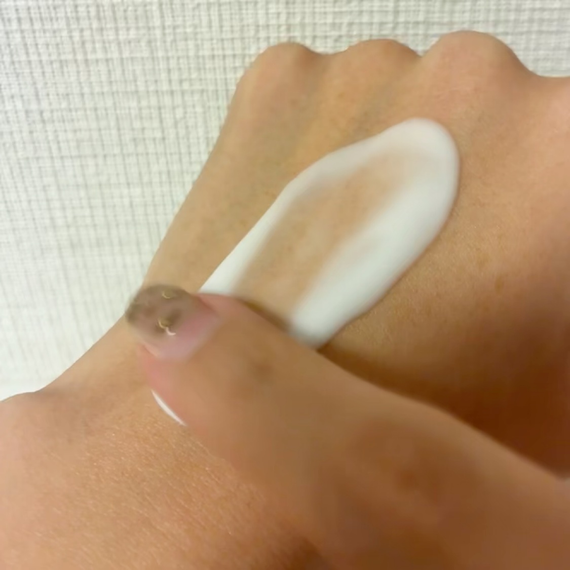 NMN-PDRN ダーマアンサー ポア ファーミング アンプル/CNP Laboratory/美容液を使ったクチコミ（2枚目）