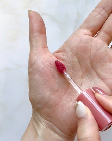 こみつ on LIPS 「【これは感動した🥺】いきなり現れたちゅるツヤリップ♡期待値..」(4枚目)