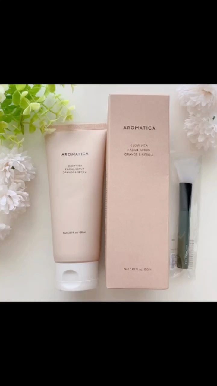 グロービタ フェイシャルスクラブ オレンジ＆ネロリ/AROMATICA/スクラブ・ゴマージュを使ったクチコミ（2枚目）