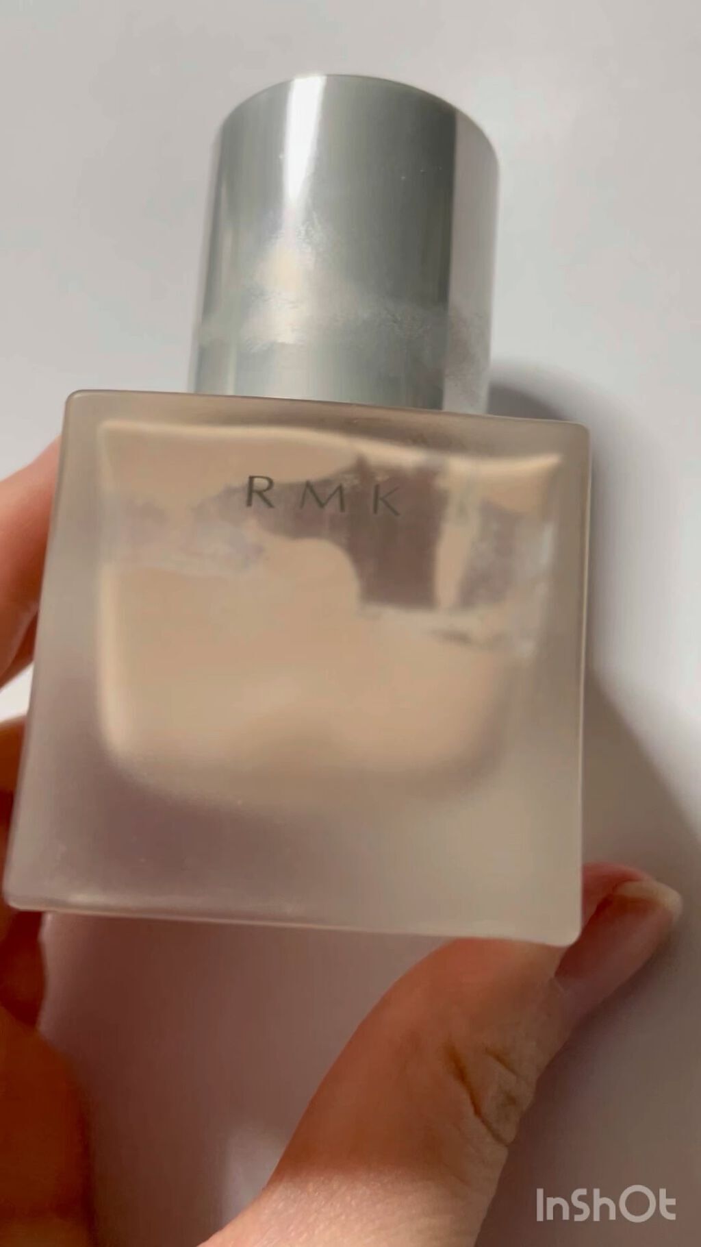 クリーミィファンデーション N/RMK/クリーム・エマルジョンファンデーションの動画クチコミ2つ目