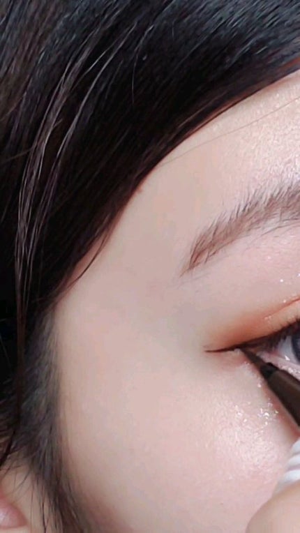 シルキーリキッドアイライナーWP/D-UP/リキッドアイライナーの人気ショート動画