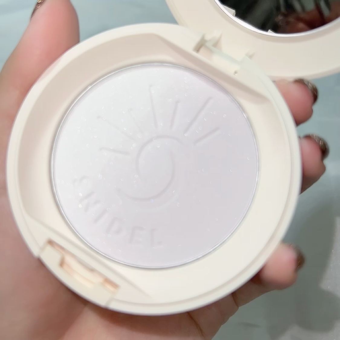 スナイデル UV プレストパウダーn/SNIDEL BEAUTY/プレストパウダーの動画クチコミ2つ目