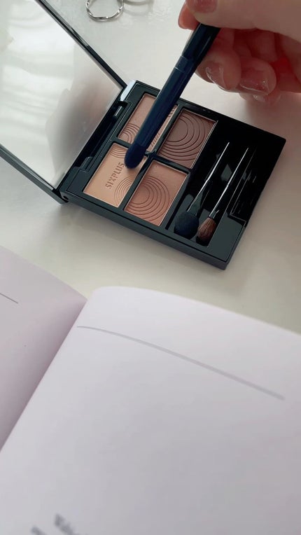 SIXPLUS 4色アイシャドウ/SIXPLUS/アイシャドウパレットの人気ショート動画