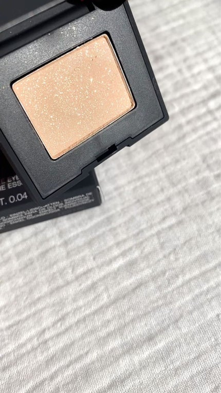 シングルアイシャドー/NARS/単色アイシャドウを使ったクチコミ(2枚目)