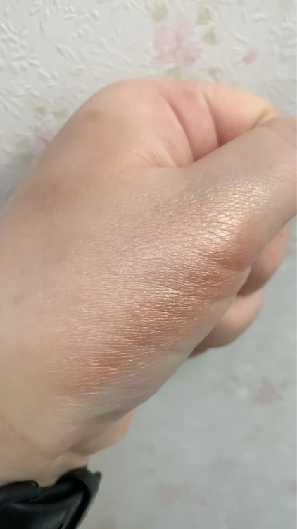 THREE シマリング グロー デュオ/THREE/クリームハイライトを使ったクチコミ（2枚目）