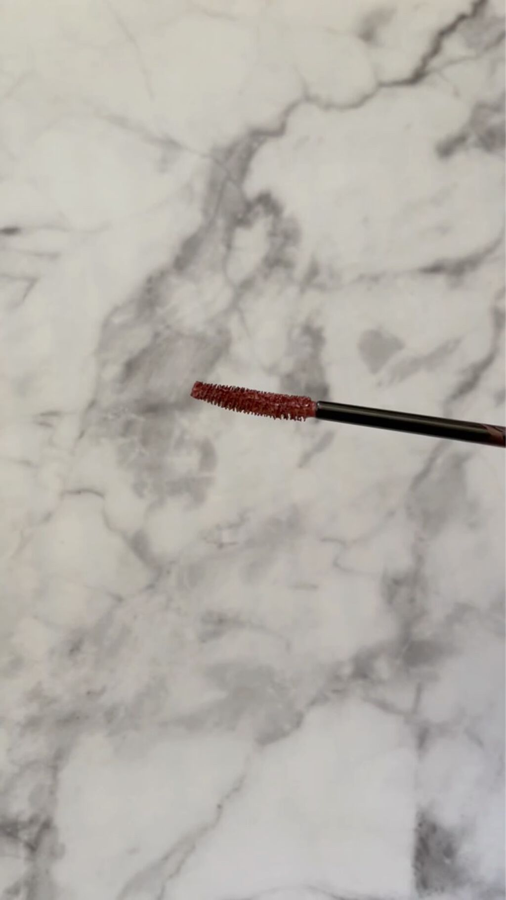 ミネラルロングラッシュマスカラ/エトヴォス/マスカラの動画クチコミ4つ目