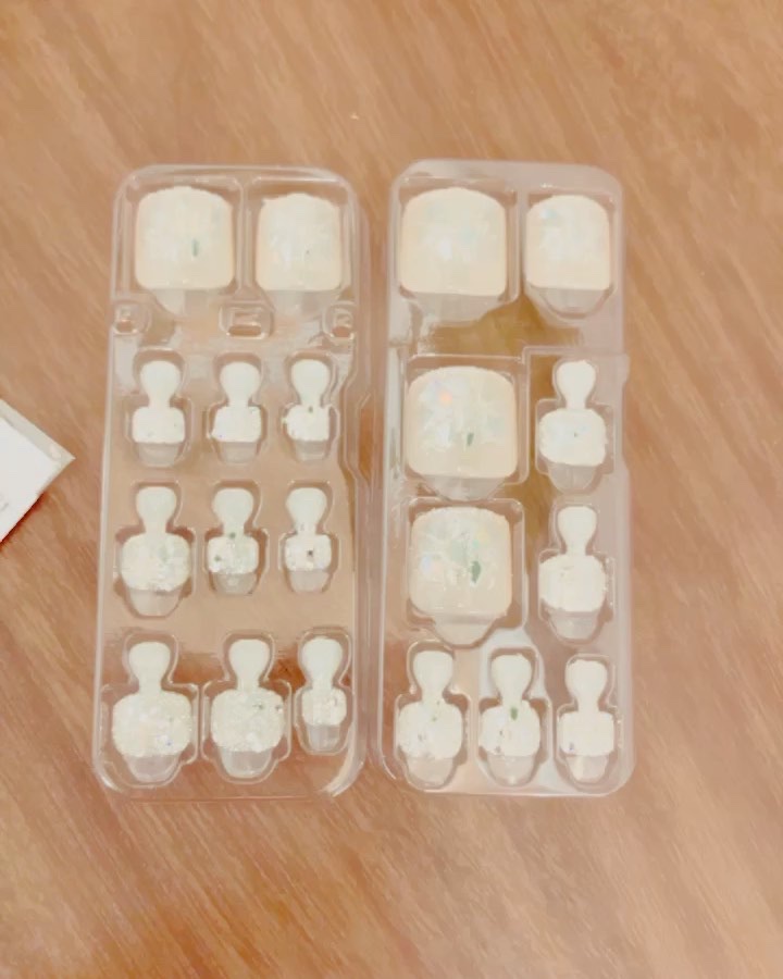 MAGIC PRESS FOOT/DASHINGDIVA MAGICPRESS/ネイルシールの動画クチコミ5つ目