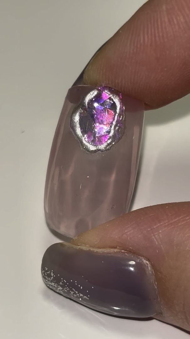 グリッター６個セット/DAISO/ネイルチップ・パーツの人気ショート動画