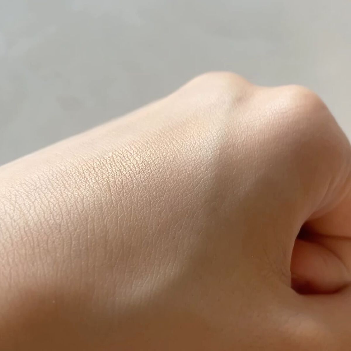 プレスド アイシャドー（レフィル）/shu uemura/単色アイシャドウの動画クチコミ1つ目