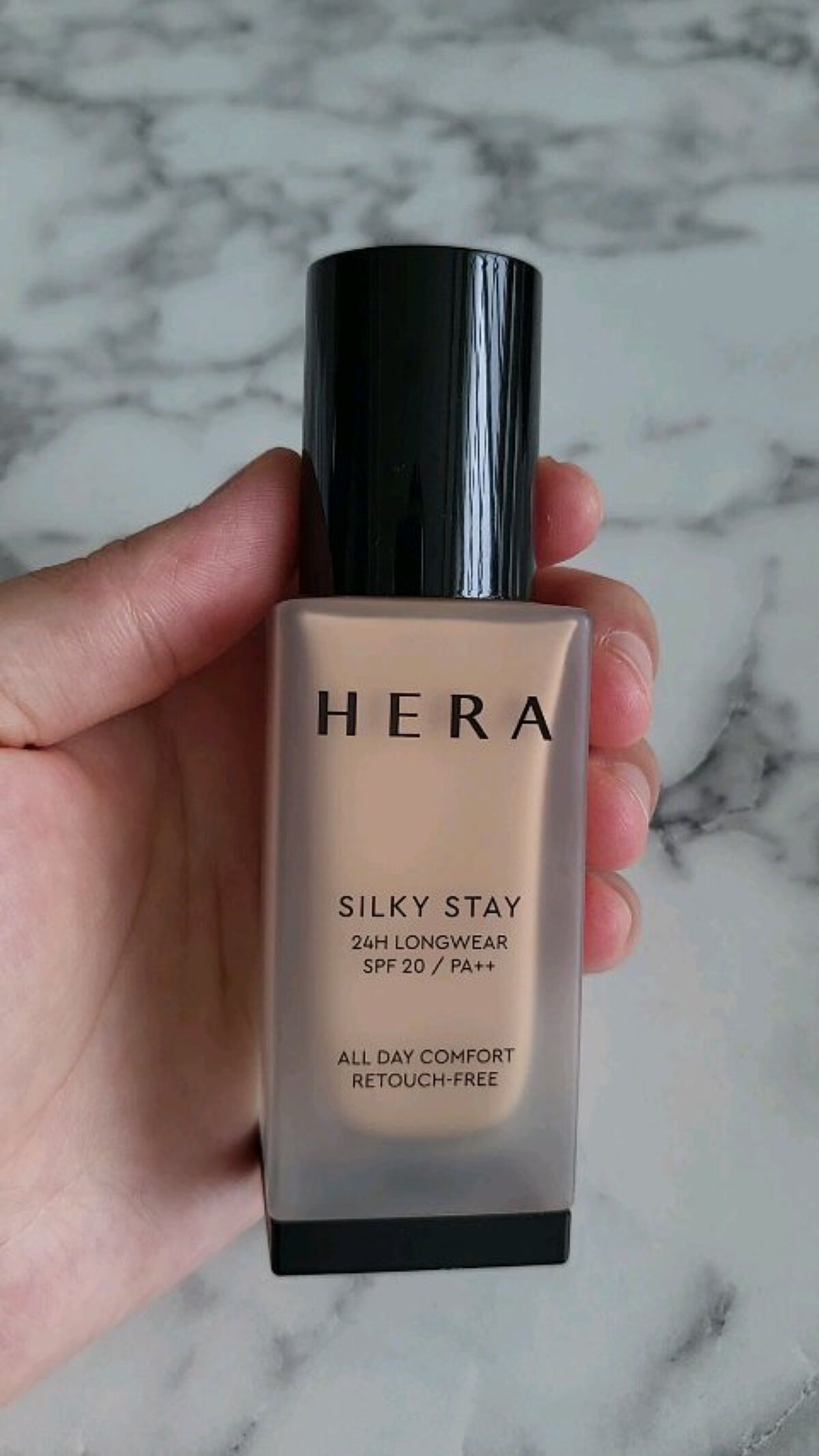 シルキーステイファンデーション/HERA/リキッドファンデーションを使ったクチコミ（2枚目）