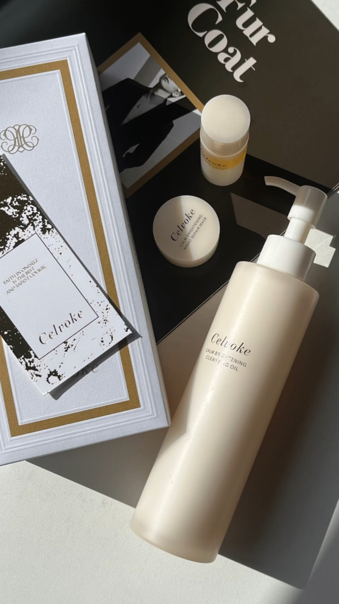 カームブライトニング クレンジングオイル/Celvoke/オイルクレンジングの動画クチコミ1つ目