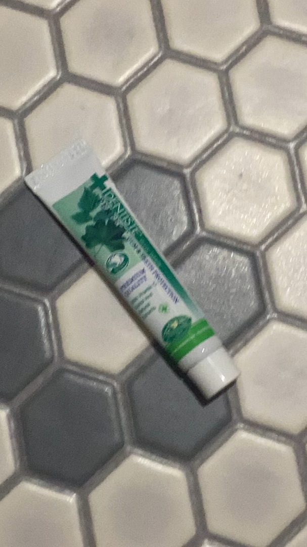 デンティス　チューブタイプ/デンティス/歯磨き粉の動画クチコミ4つ目