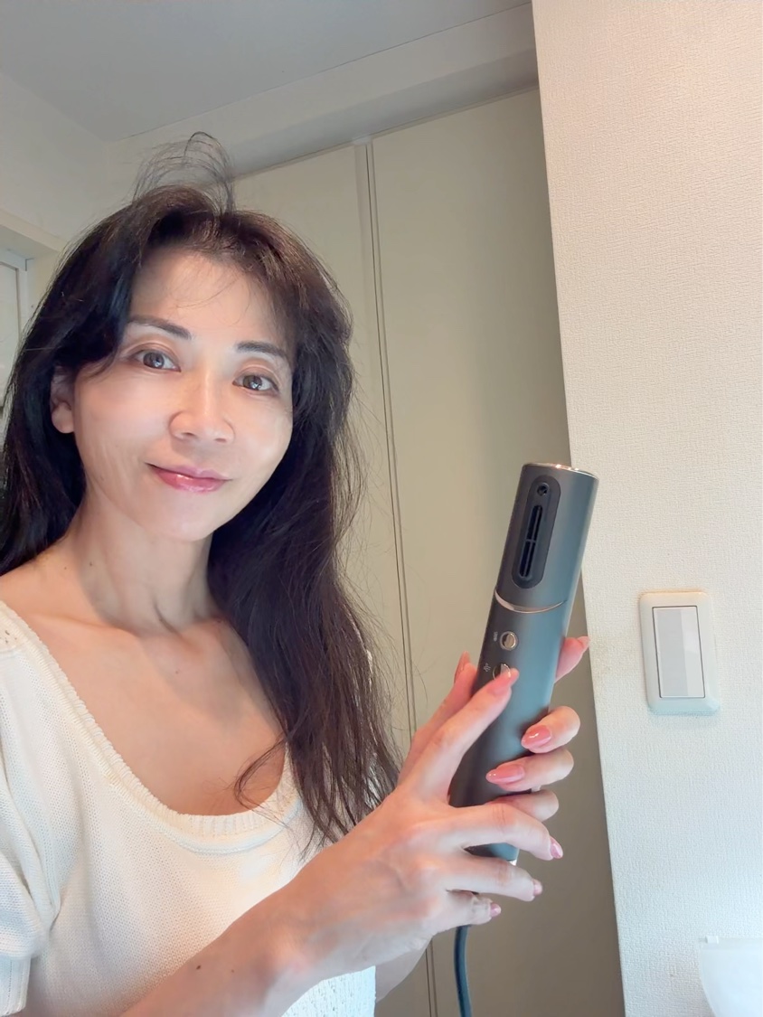  スリムフィットドライヤー VDS-7000/VENUSiS/ドライヤーを使ったクチコミ（2枚目）