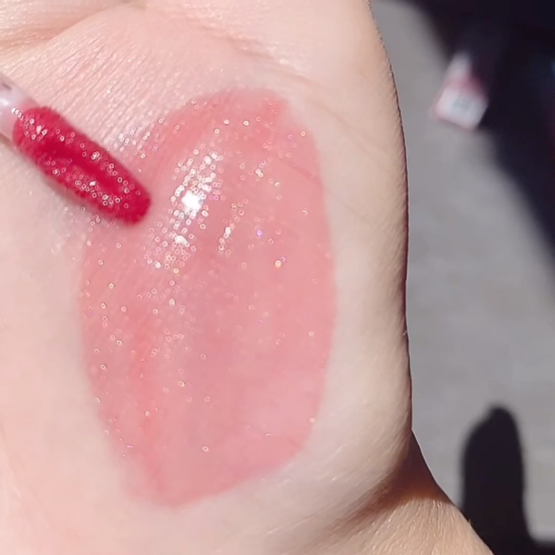 ボリュームパールキッスグロス/Dinto/リップグロスの動画クチコミ2つ目