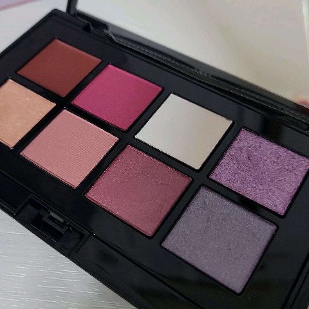 コンパクトアディクション “エターナル イン ピンク”/ADDICTION/アイシャドウパレットの人気ショート動画