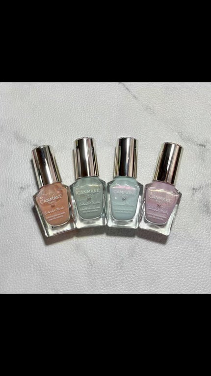 カラフルネイルズ/キャンメイク/マニキュアの人気ショート動画