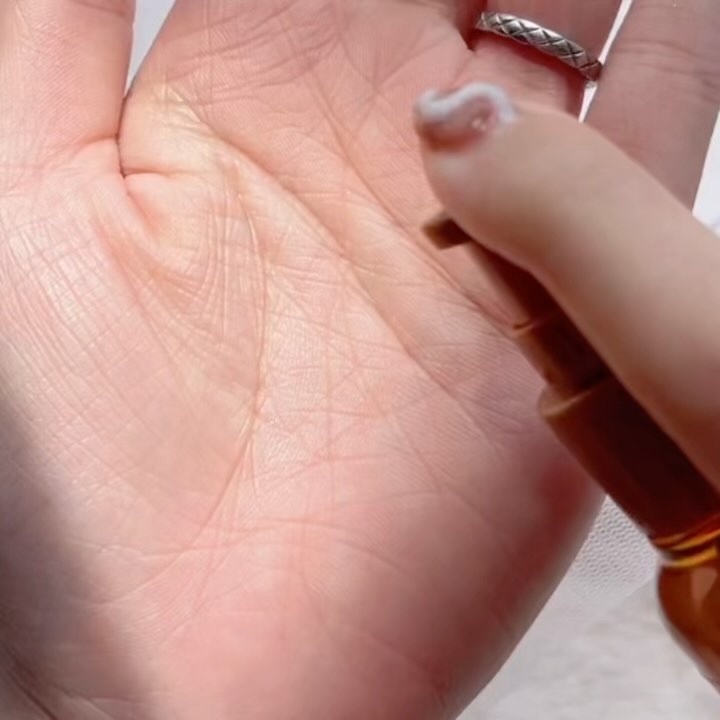 アルガンエッセンシャル ヘアオイル/ネイチャーリパブリック/ヘアオイルを使ったクチコミ（3枚目）